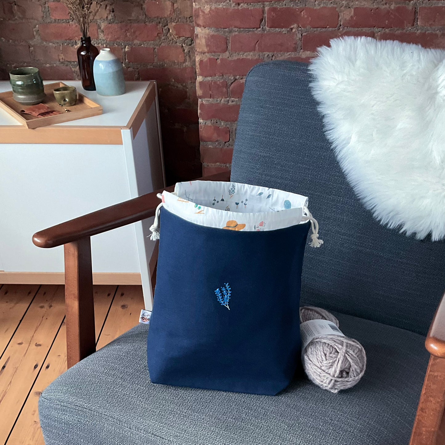 Geborduurde project bag - blauwe twijg - medium