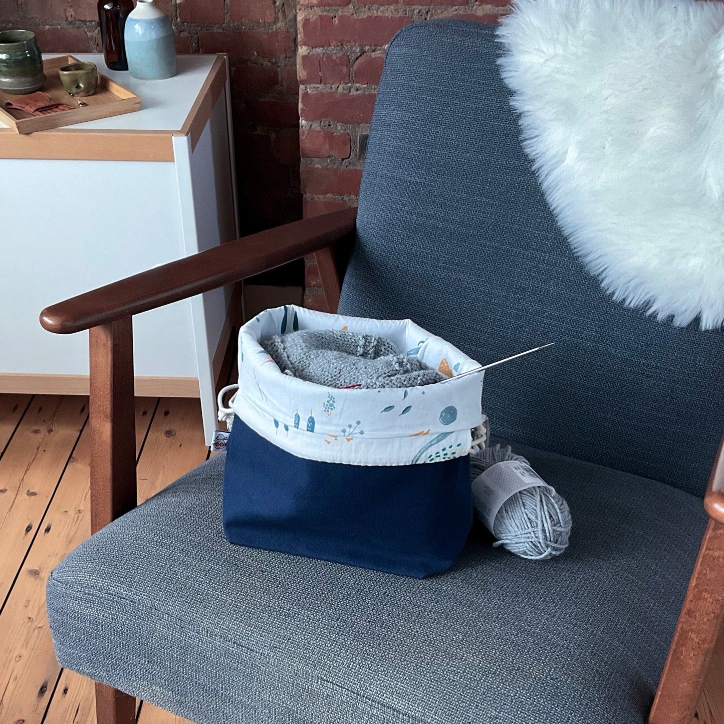 Geborduurde project bag - blauwe twijg - medium